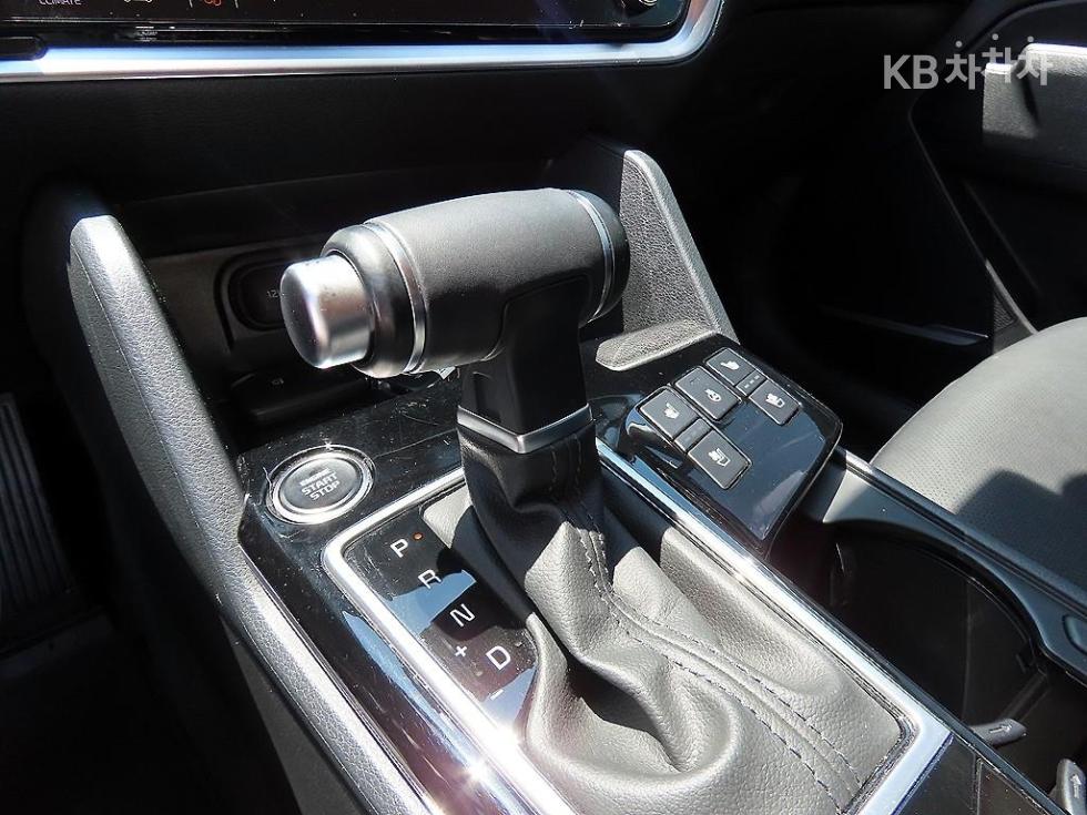 2024 - kia sportage
