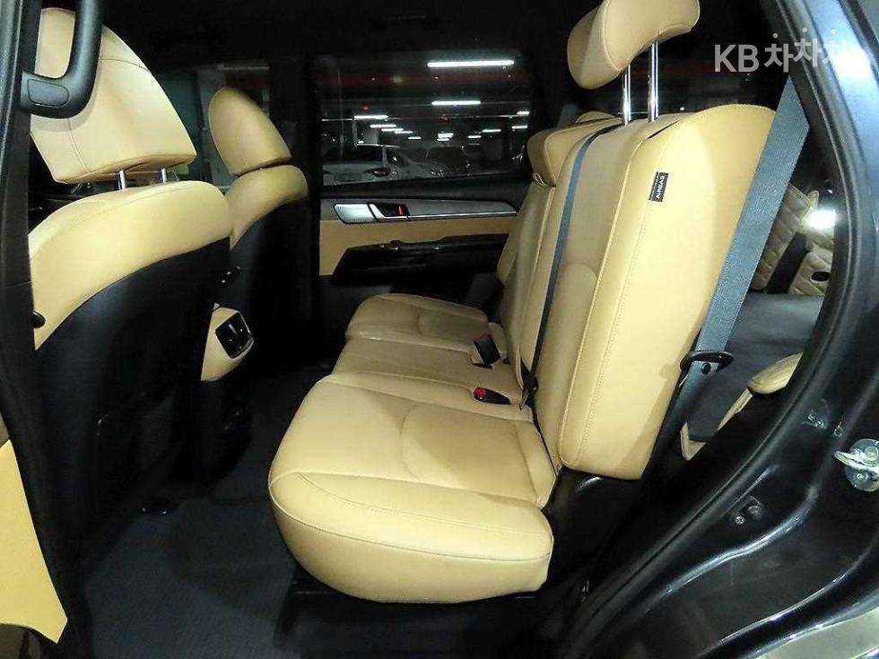 2021 - kia mohave