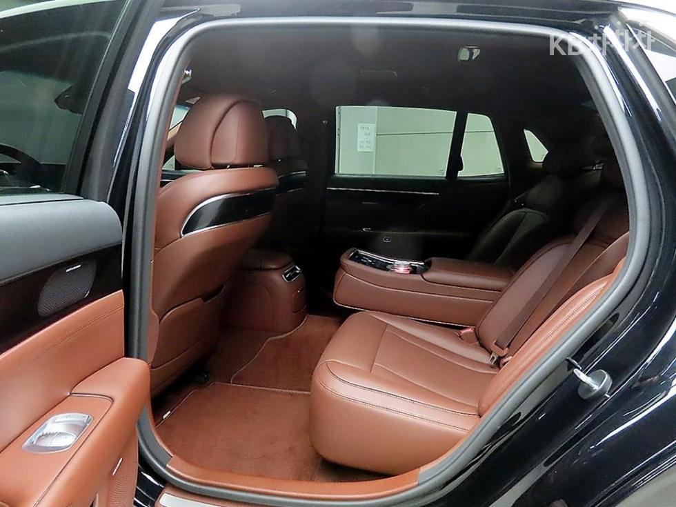 2022 Genesis G90(RS4) photo