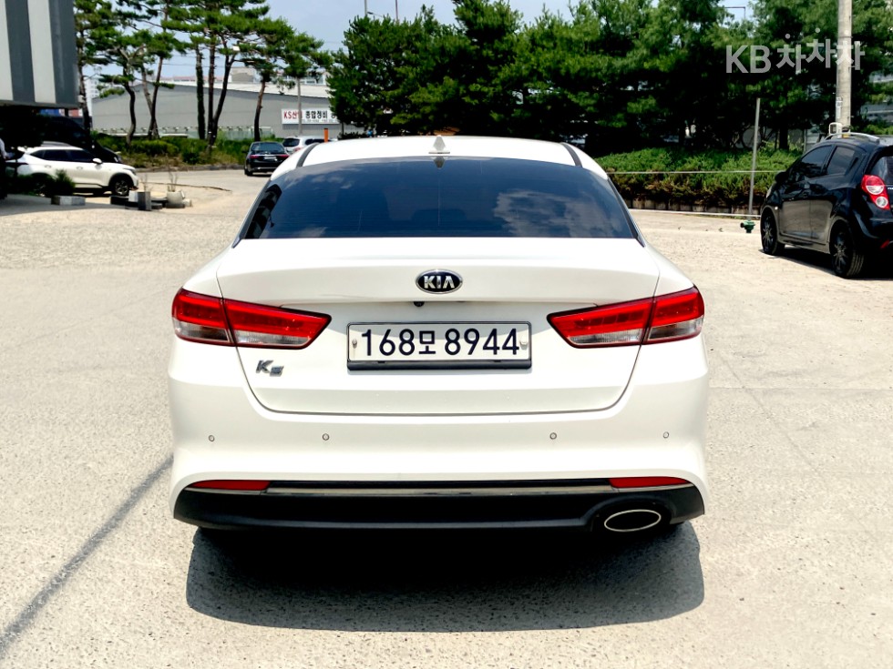 2016 - kia k5