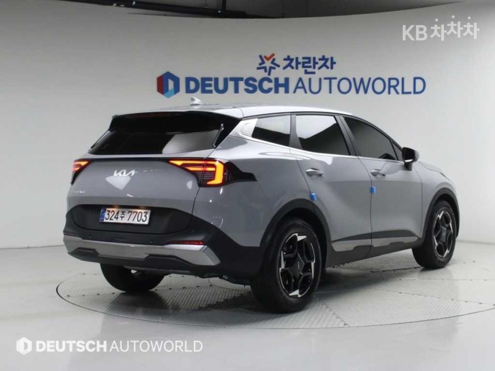 2025 - kia sportage
