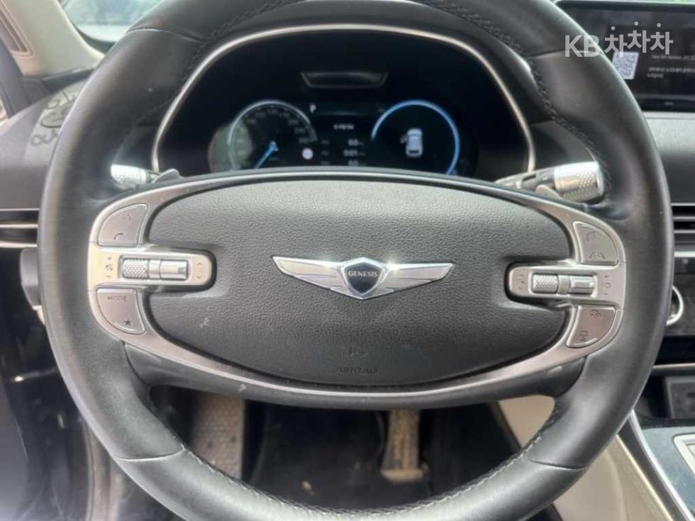 2022 Genesis GV80 photo