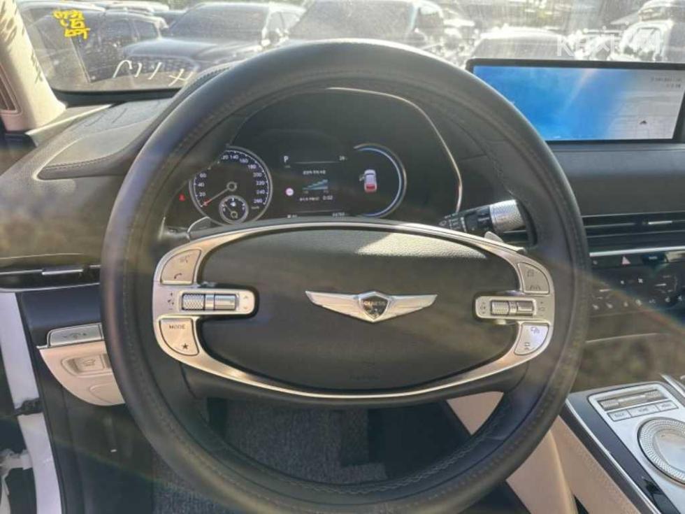 2022 Genesis GV80 photo
