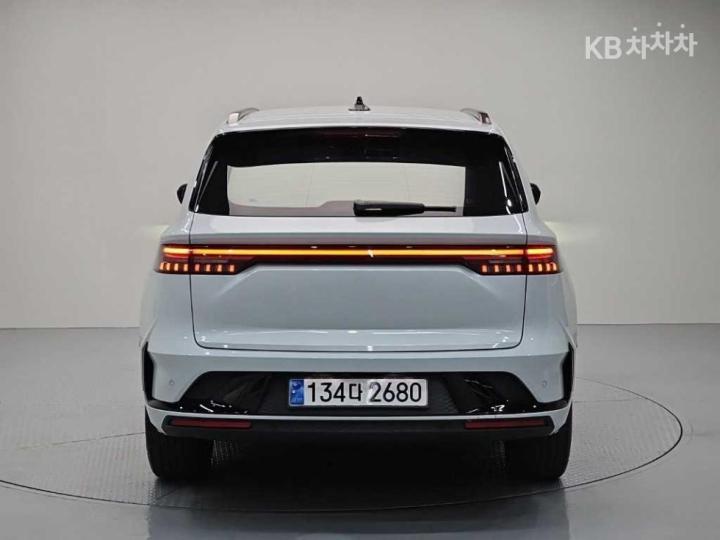 Renault Koleos E-Tech Hybrid Iconic 4