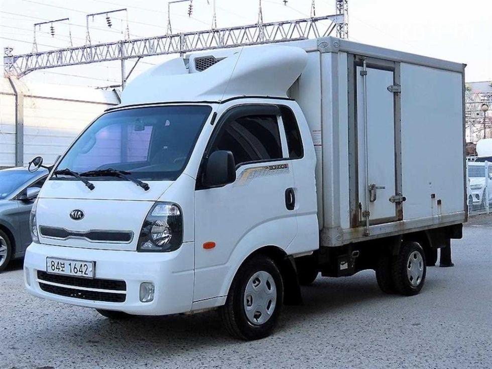 2014 - kia bongo iii