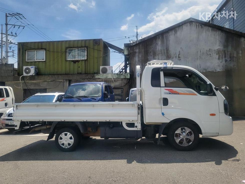2019 - kia bongo iii