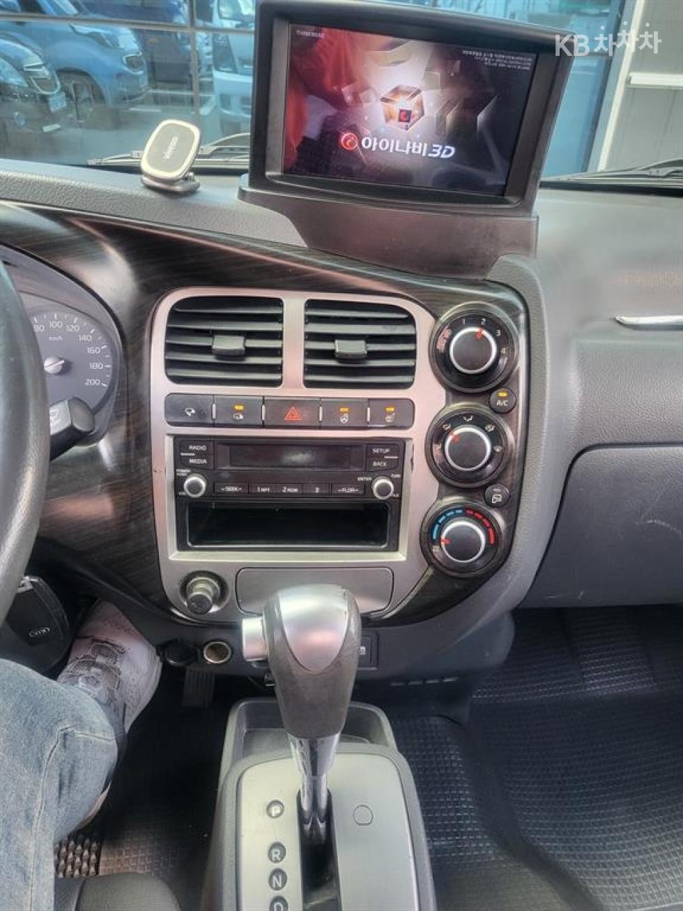 2019 - kia bongo iii
