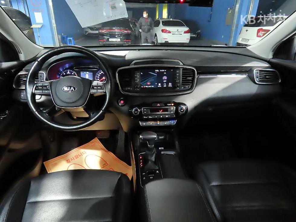 2020 - kia sorento