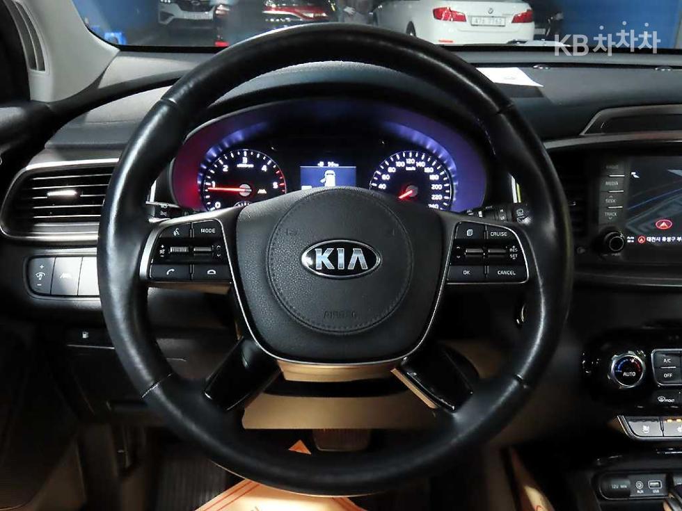 2020 - kia sorento