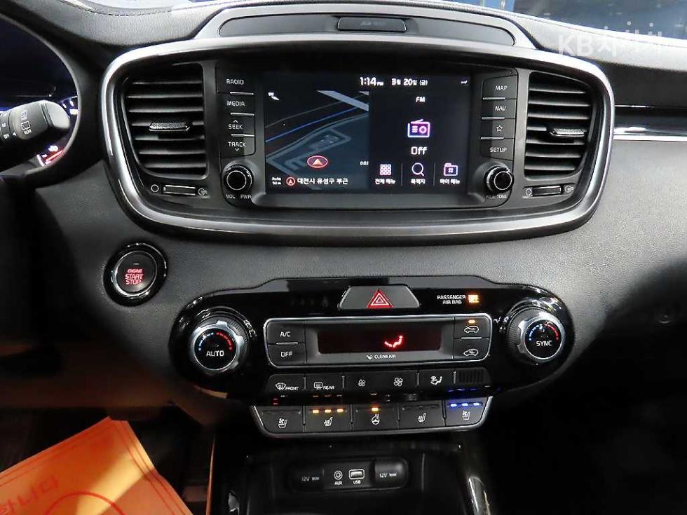 2020 - kia sorento