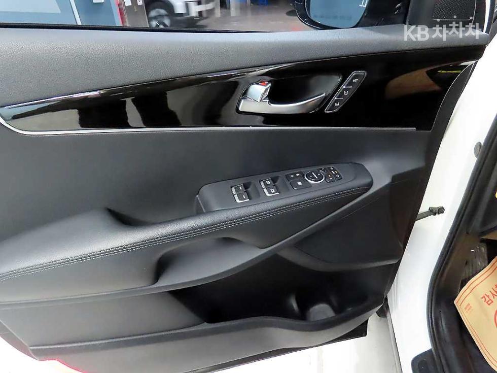 2020 - kia sorento