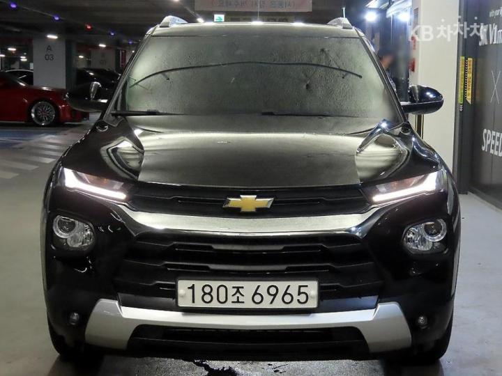Chevrolet Trailblazer 1.35 Gasoline 2WD Premier 3
