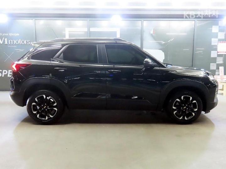 Chevrolet Trailblazer 1.35 Gasoline 2WD Premier 4