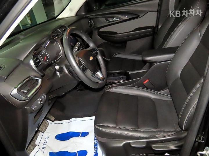 Chevrolet Trailblazer 1.35 Gasoline 2WD Premier 7