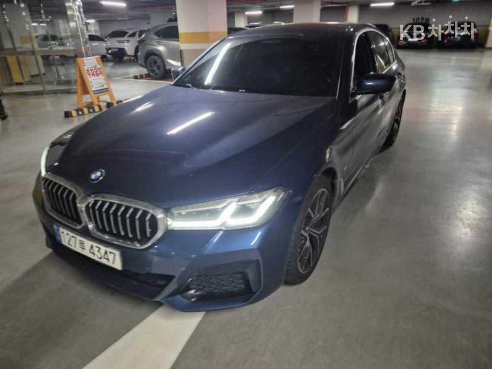 2021 BMW BMW 5 (G30) photo