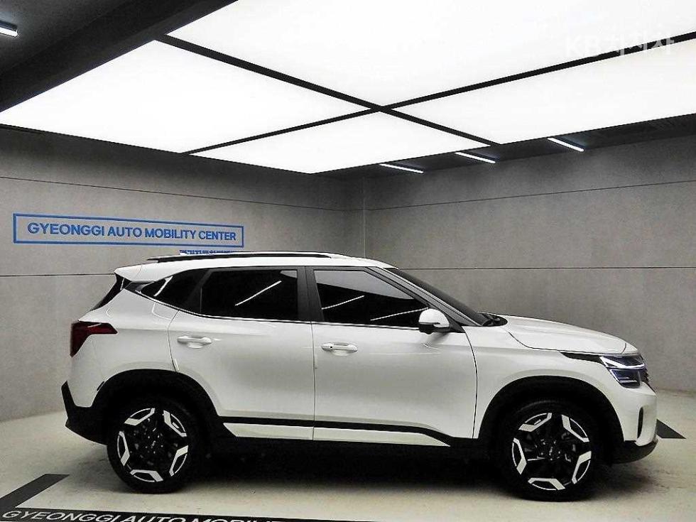 2025 - kia seltos