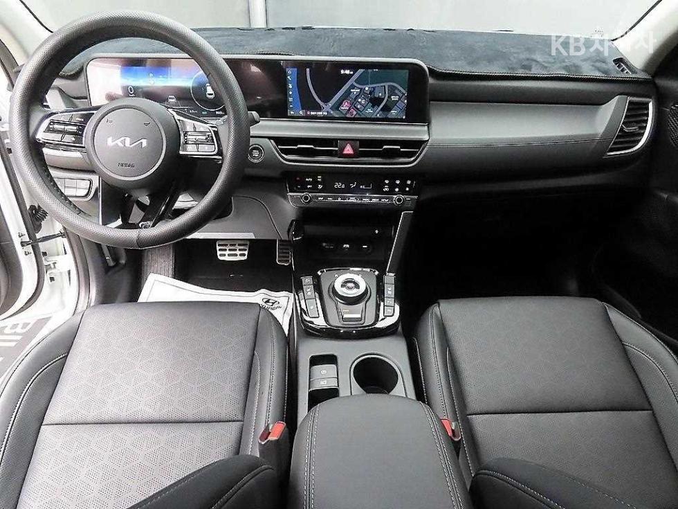 2025 - kia seltos
