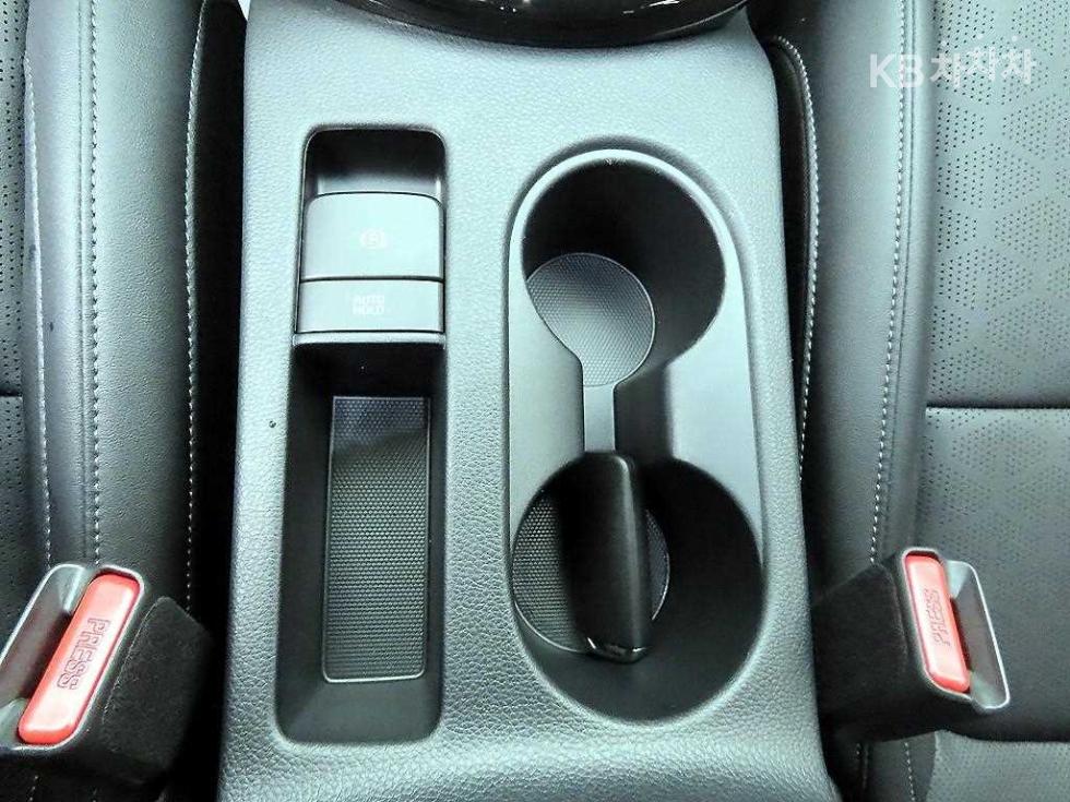 2025 - kia seltos