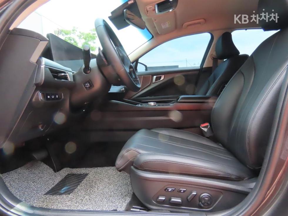 Kia K8 — miniaturë 16