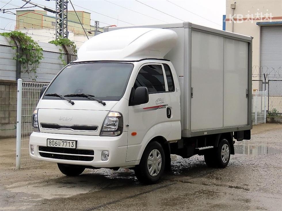 2025 - kia bongo iii