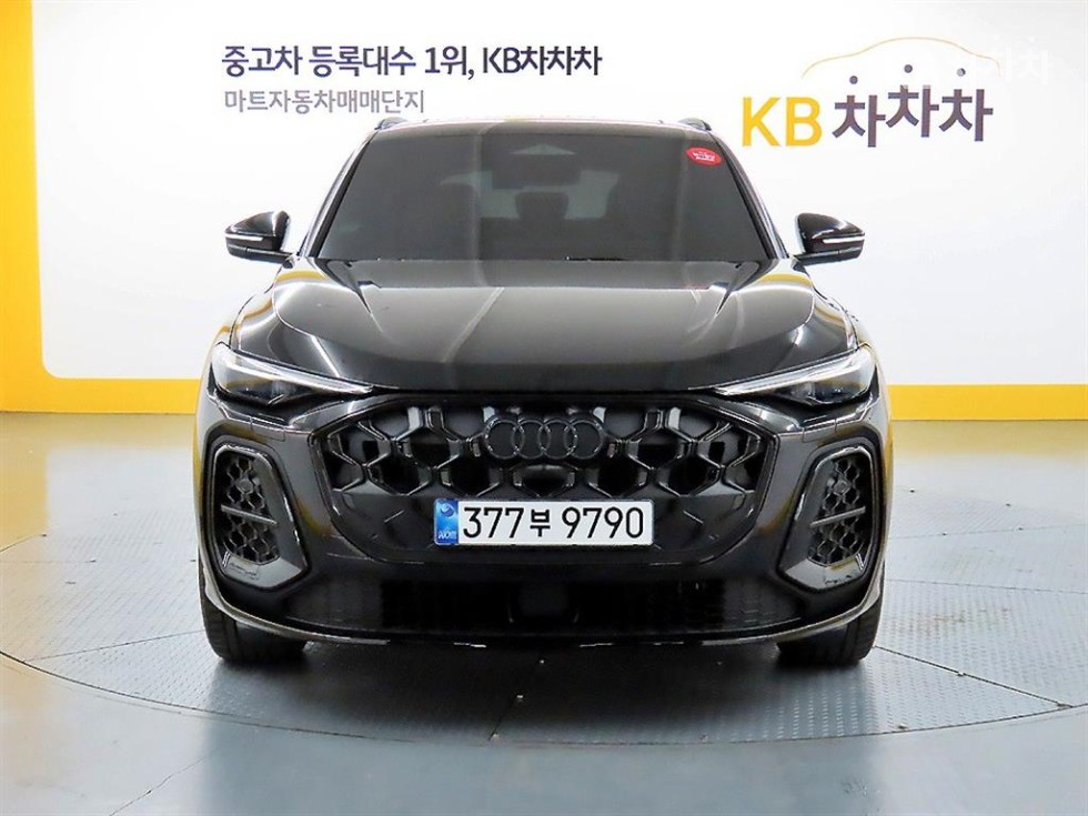 2025 Audi The New Q5(FY) photo