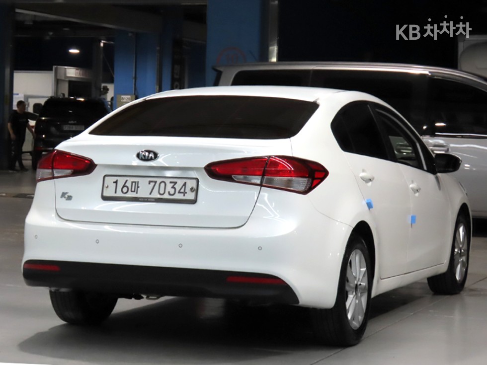 2017 - kia k3