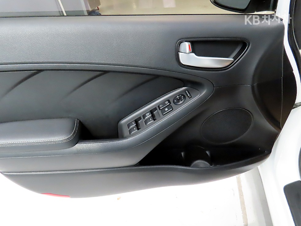 2017 - kia k3