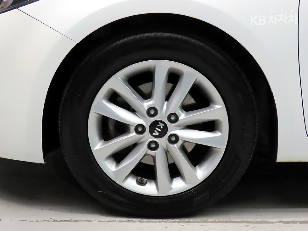 2017 - kia k3