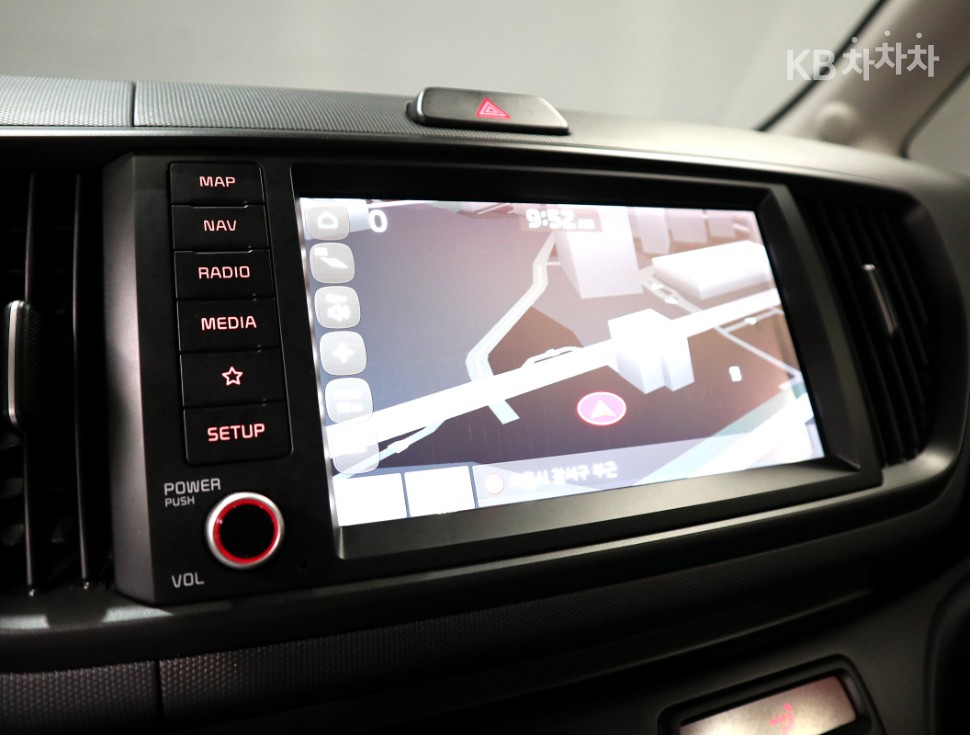 2023 - kia kia
