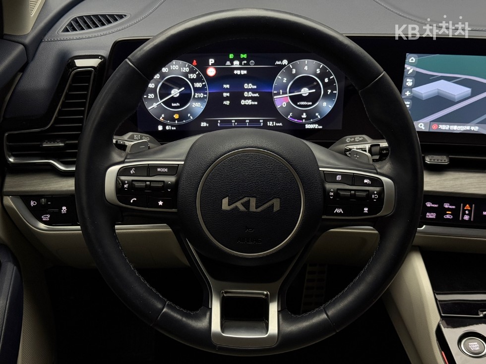 2023 - kia sportage