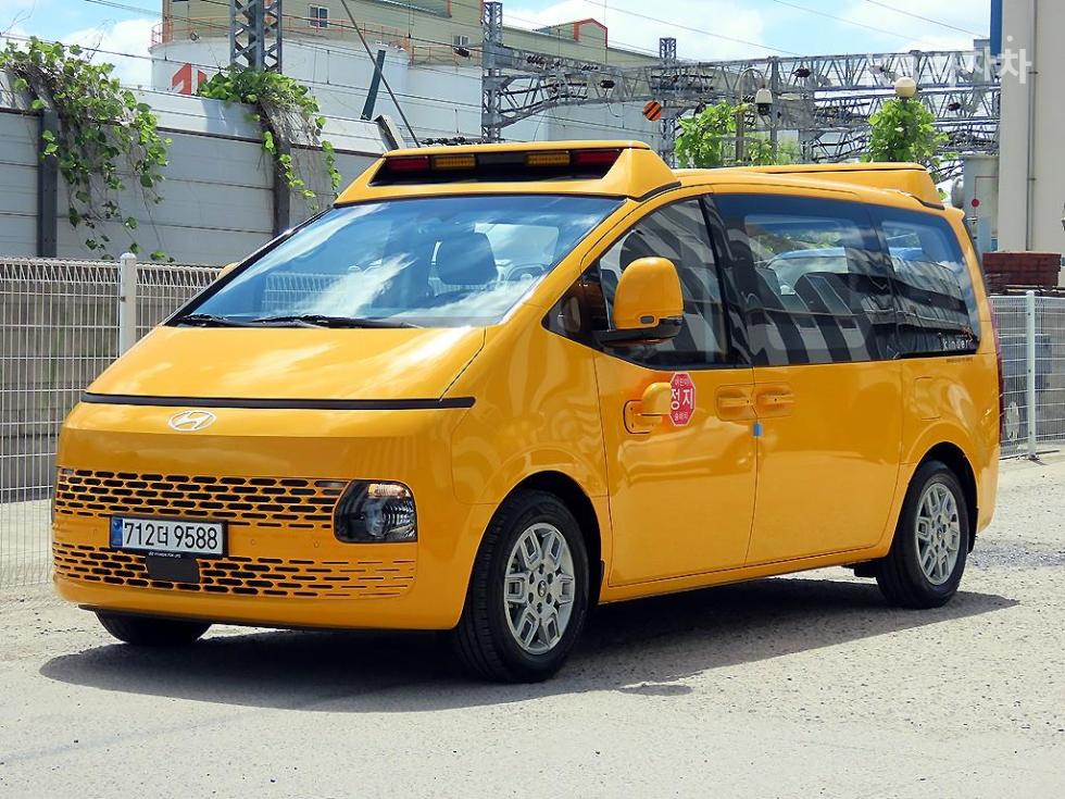 Hyundai Staria — miniaturë 2
