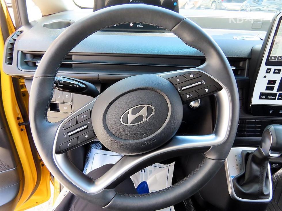 Hyundai Staria — miniaturë 8