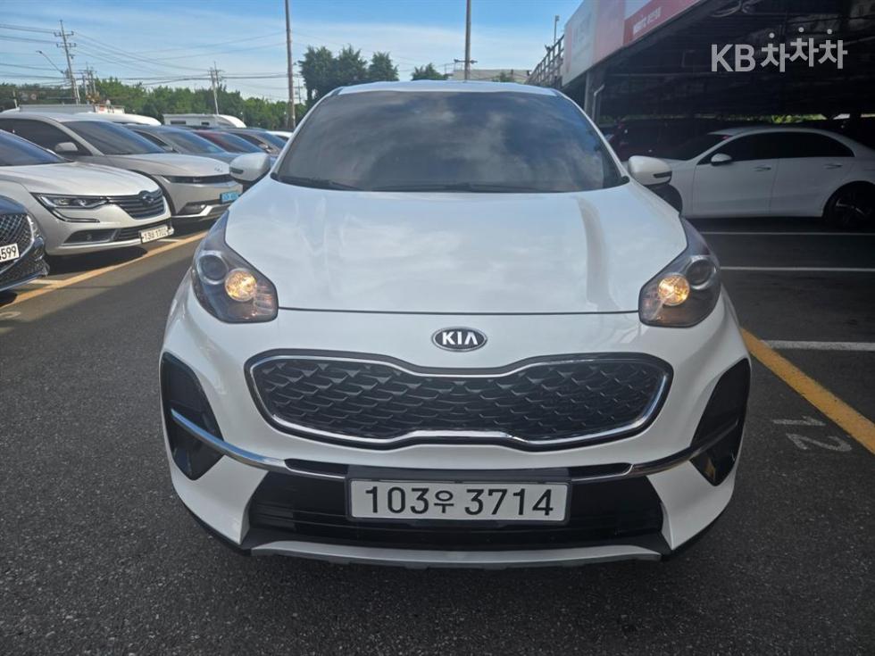 2020 - kia sportage