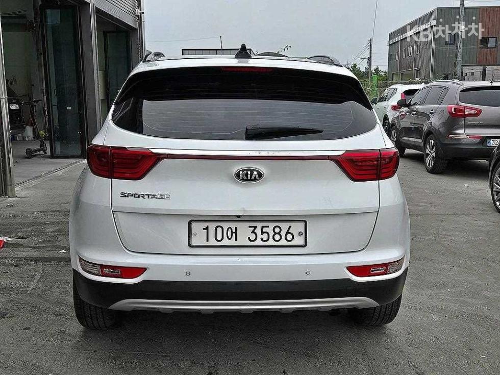 2018 - kia sportage