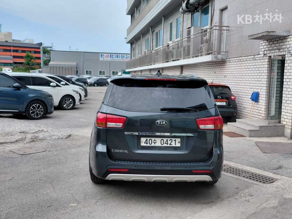 2016 - kia carnival