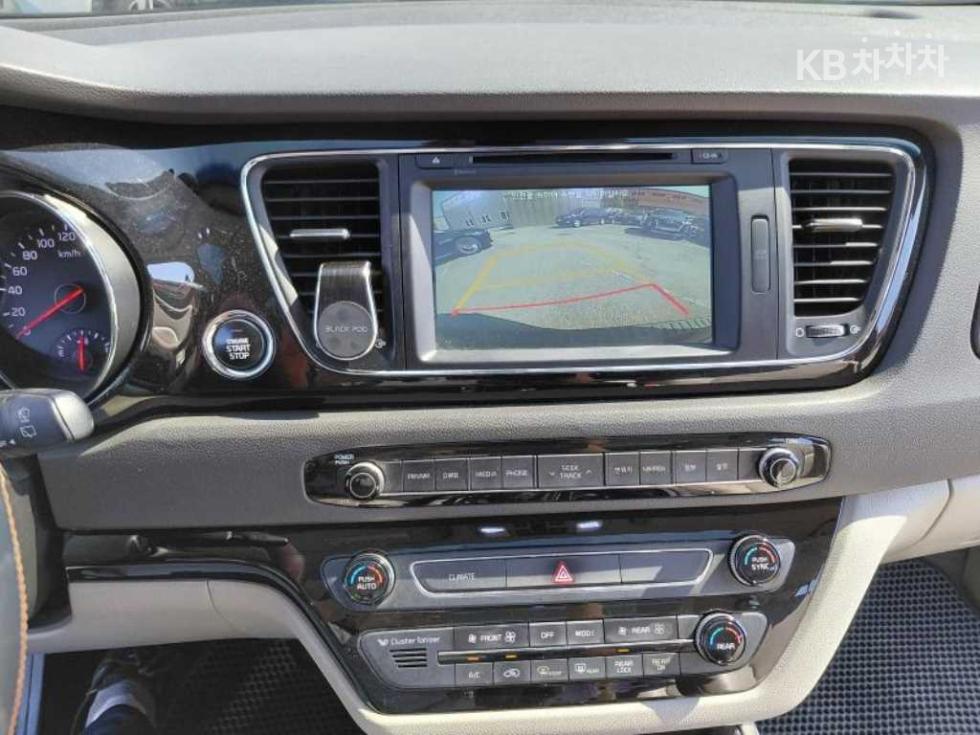 2016 - kia carnival