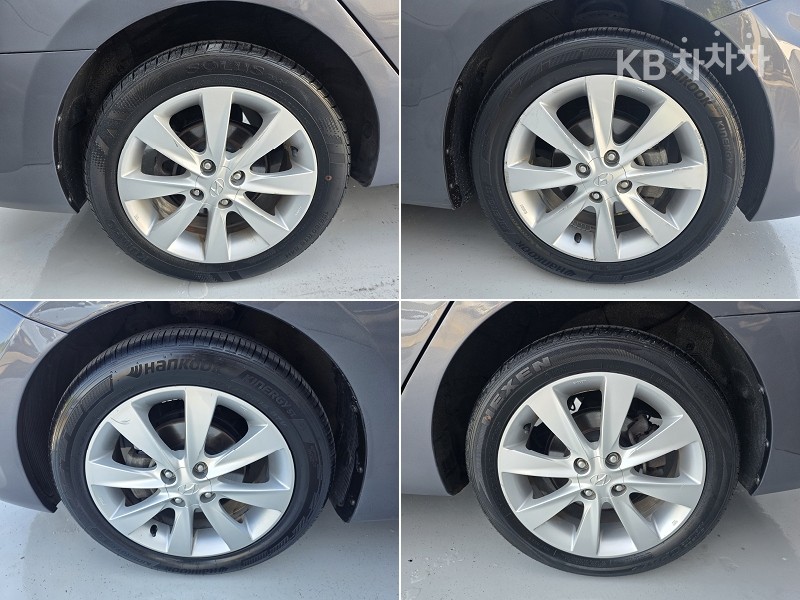 2011 - hyundai accent