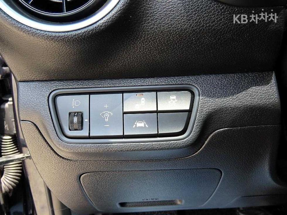2019 - kia k3