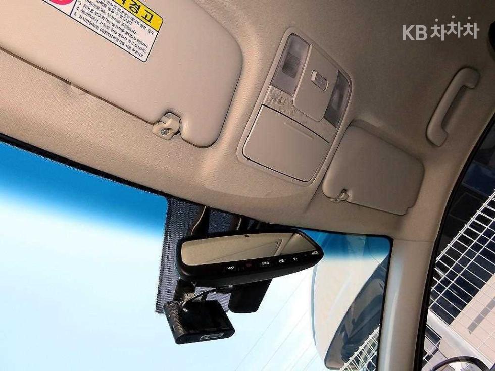 2019 - kia k3