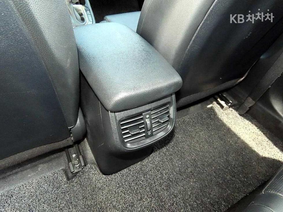 2019 - kia k3