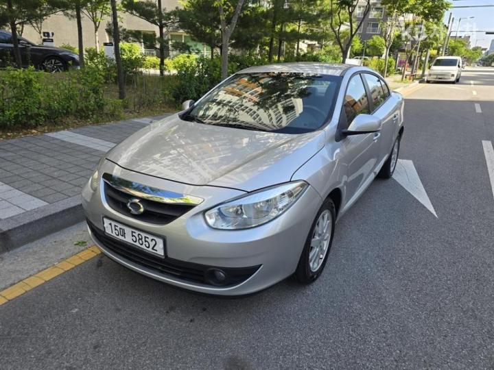 Renault SM3 New SE