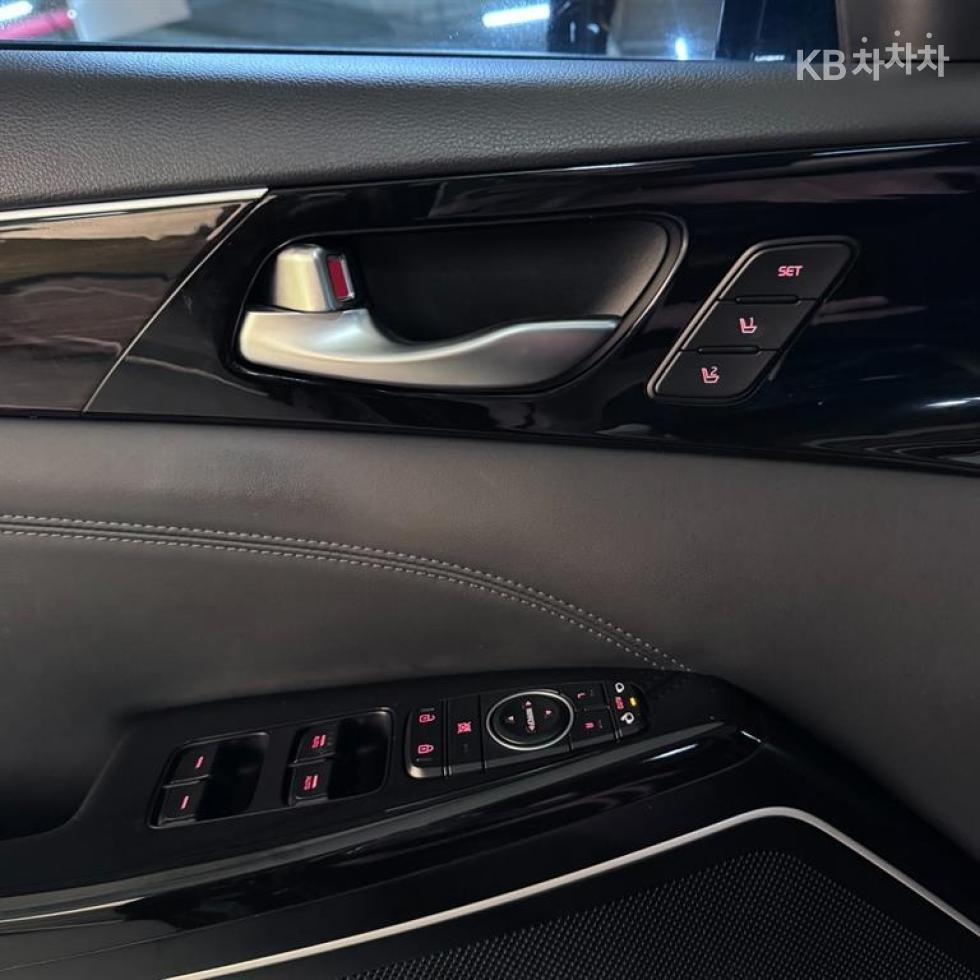 2019 - kia k7