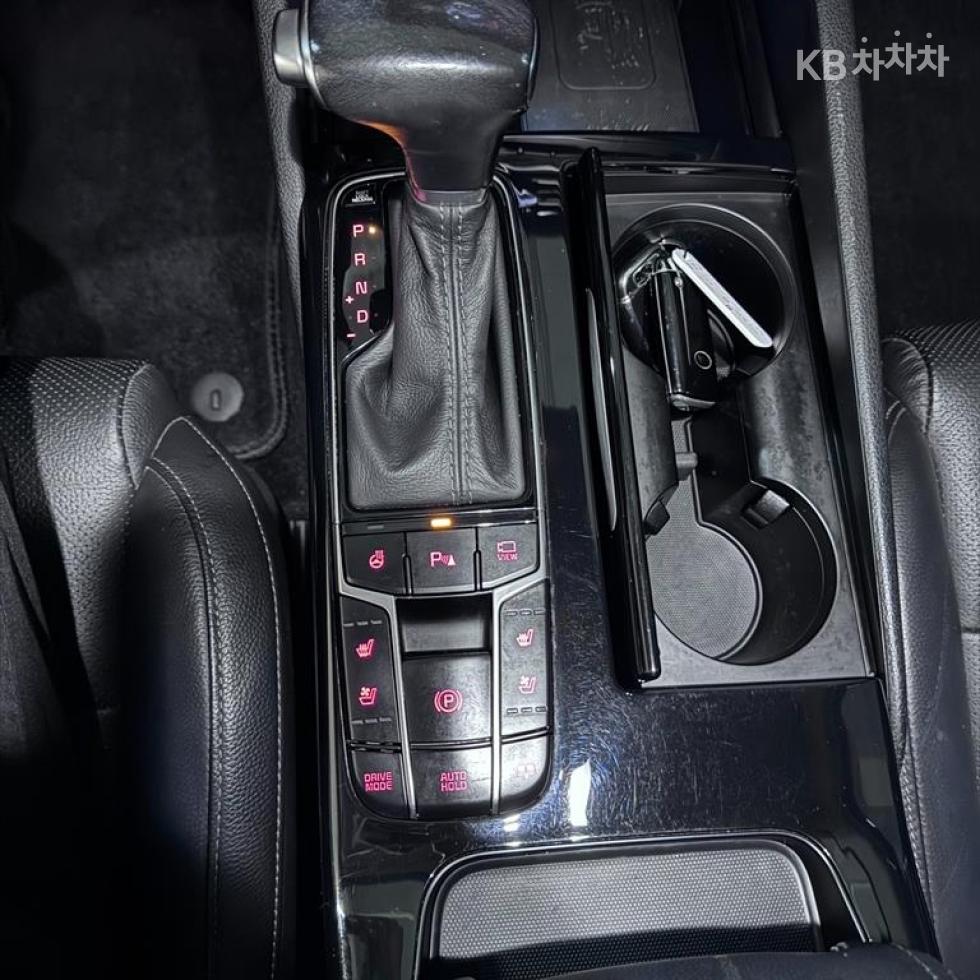 2019 - kia k7