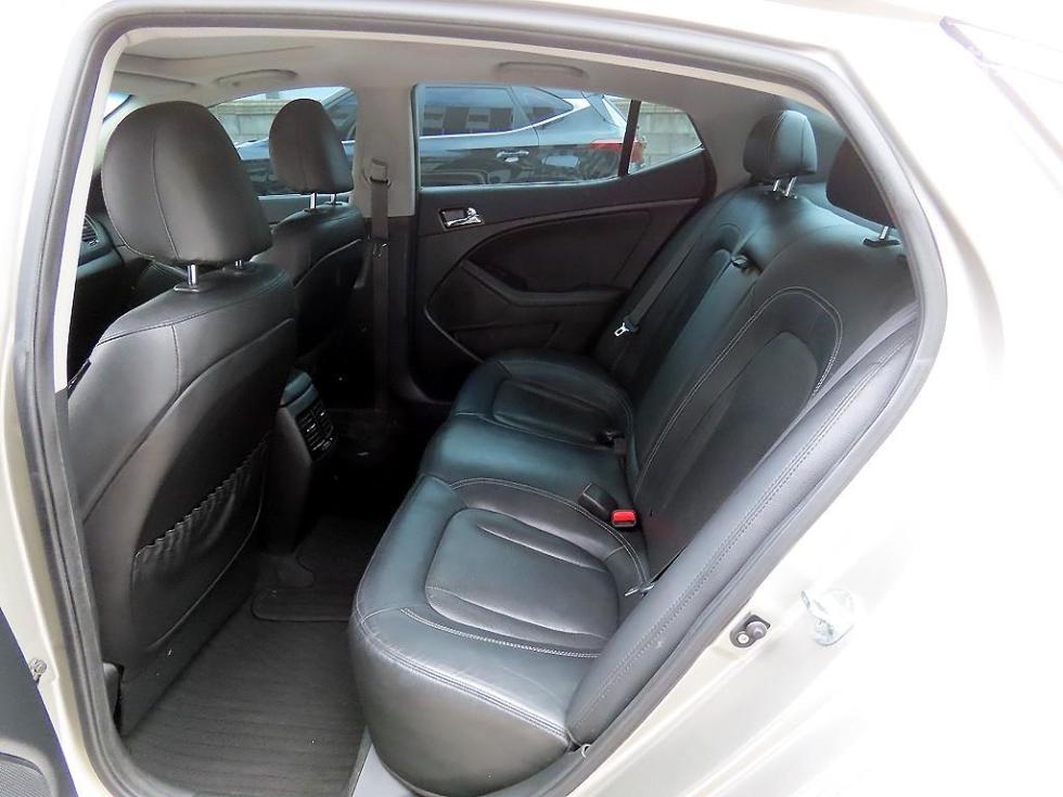 2011 - kia k5