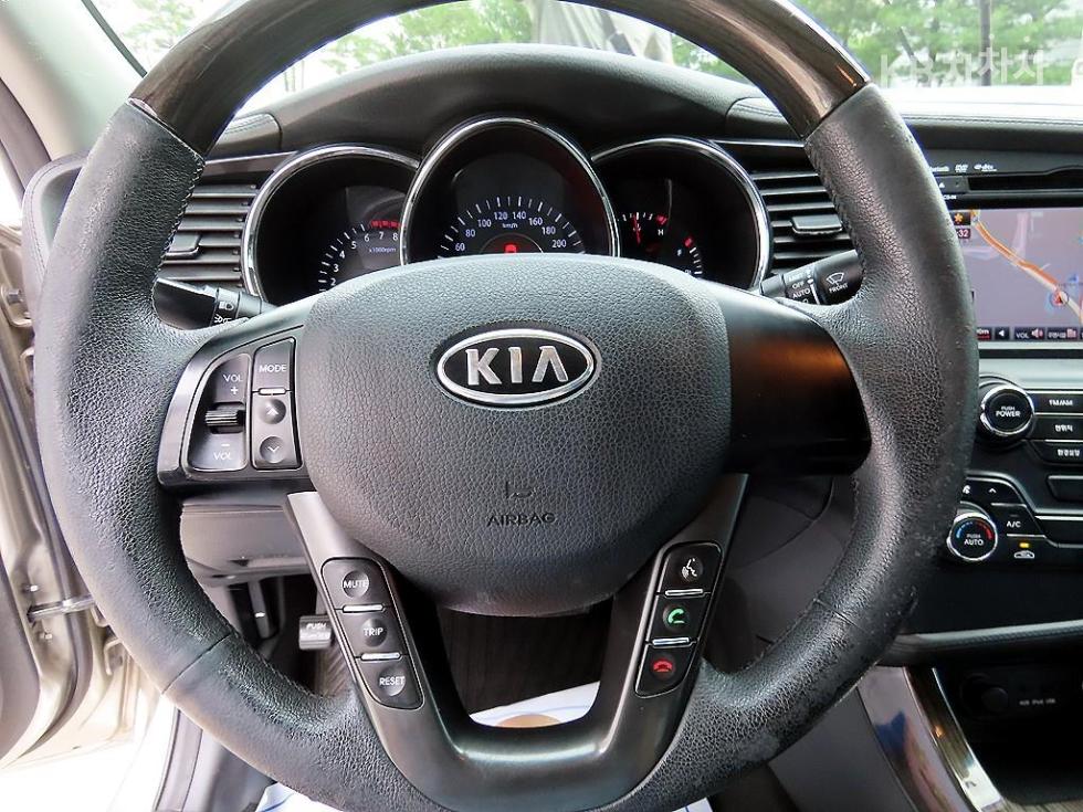 2011 - kia k5