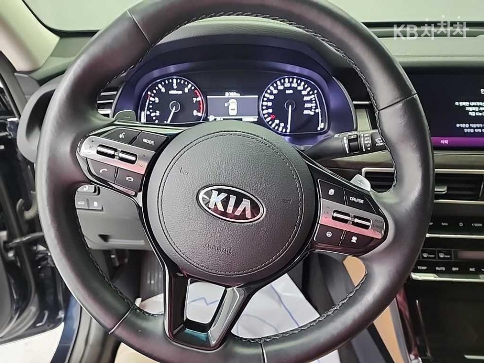 2019 Kia K7 photo