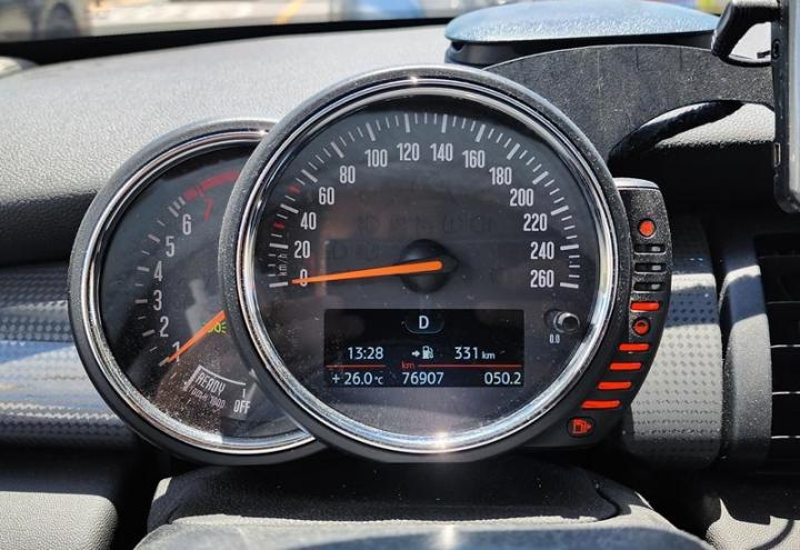 Mini Cooper 5 Duo 1.5 Base Type 7