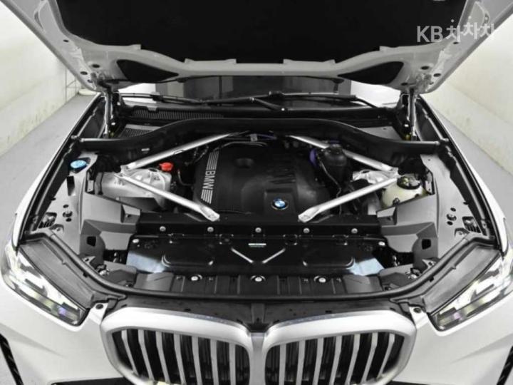 BMW X5 G05 xDrive 40i M Sport 7