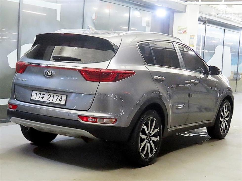 2018 - kia sportage
