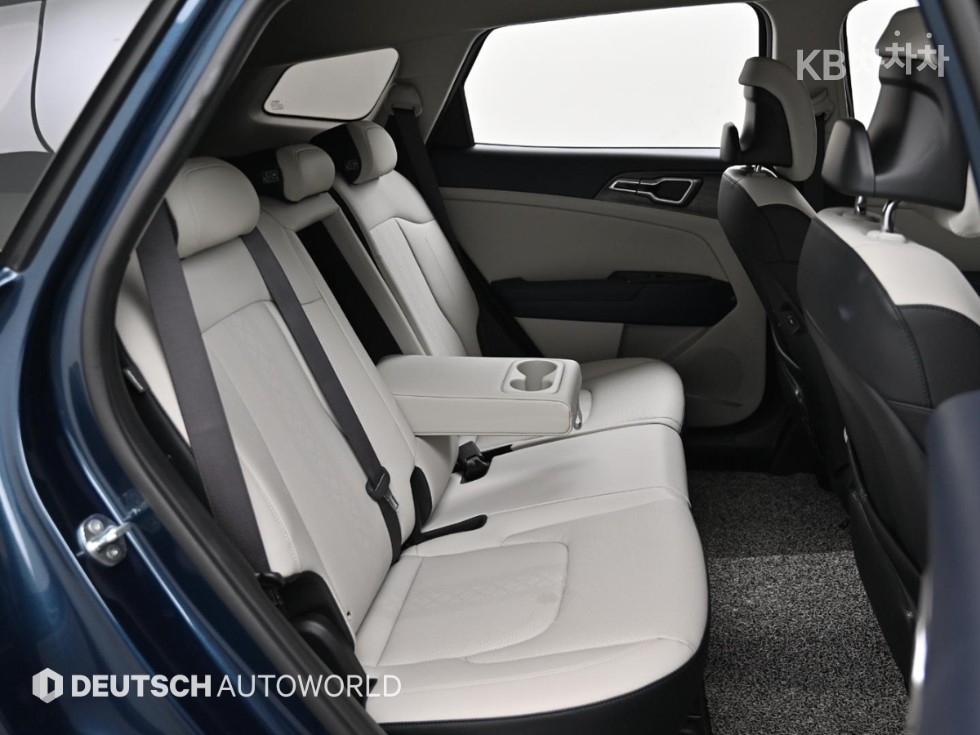 2024 - kia sportage